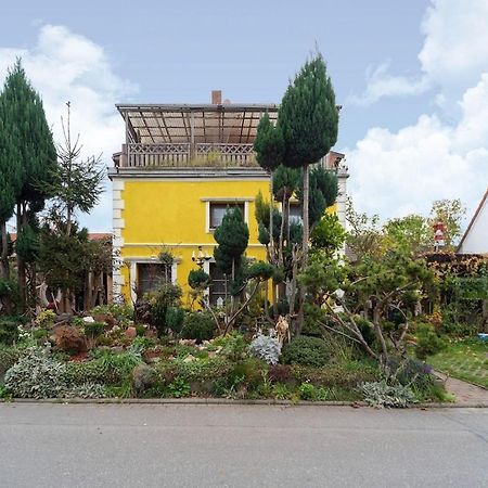 Holiday Flat With Garden In Висмар Экстерьер фото